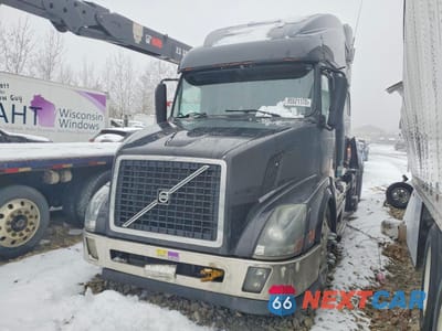 Drugie zdjęcie samochodu z przodu: 2006 VOLVO VN VNL VIN:4V4NC9TK26N411589 - miniatura