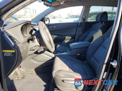 Zdjęcie 7 z 13 samochodu: 2017 HYUNDAI TUCSON SE VIN:KM8J23A42HU440917 - miniatura