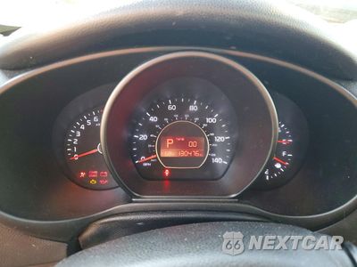 Zdjęcie 9 z 12 samochodu: 2016 KIA SOUL VIN:KNDJN2A27G7356173 - miniatura