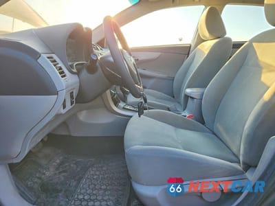 Zdjęcie 7 z 12 samochodu: 2012 TOYOTA COROLLA BASE VIN:2T1BU4EE4CC893373 - miniatura