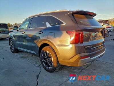 Drugie zdjęcie samochodu z przodu: 2024 KIA SORENTO S VIN:5XYRL4JC8RG295967 - miniatura