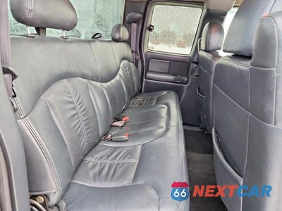 Zdjęcie 10 z 13 samochodu: 2001 CHEVROLET SILVERADO K1500 VIN:2GCEK19T011256454 - miniatura