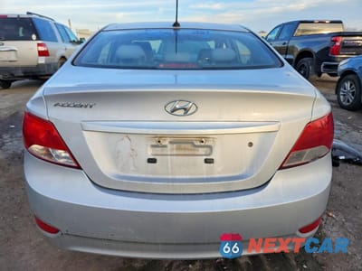 Zdjęcie 6 z 12 samochodu: 2017 HYUNDAI ACCENT SE VIN:KMHCT4AE6HU193213 - miniatura