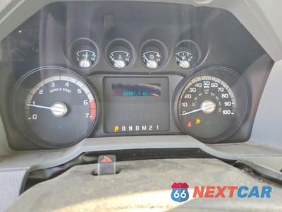 Zdjęcie 9 z 13 samochodu: 2013 FORD F250 SUPER DUTY VIN:1FTBF2A68DEB81802 - miniatura