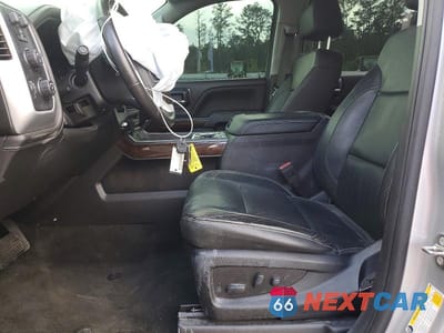 Zdjęcie 7 z 12 samochodu: 2018 GMC SIERRA K1500 SLT VIN:3GTU2NEJ1JG302369 - miniatura