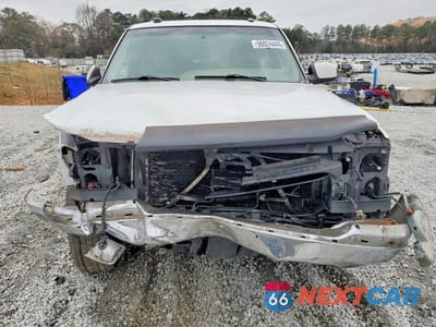 Piąte zdjęcie samochodu w środku: 2005 GMC YUKON VIN:1GKEC13T35J133883 - miniatura