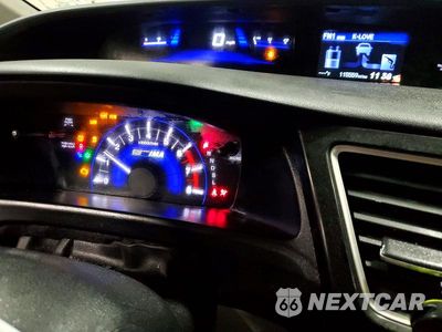 Zdjęcie 9 z 13 samochodu: 2013 HONDA CIVIC HYBRID VIN:19XFB4F23DE202073 - miniatura