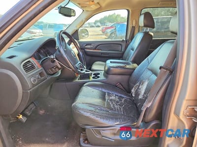 Zdjęcie 7 z 14 samochodu: 2007 CHEVROLET TAHOE C1500 VIN:1GNFC13007J405905 - miniatura