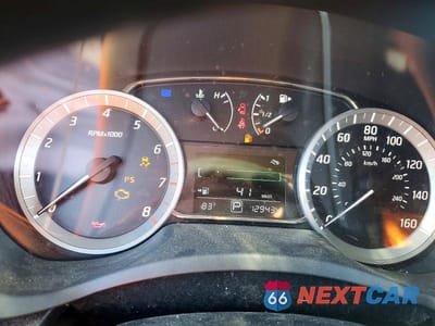 Zdjęcie 9 z 11 samochodu: 2013 NISSAN SENTRA S VIN:3N1AB7AP5DL615030 - miniatura