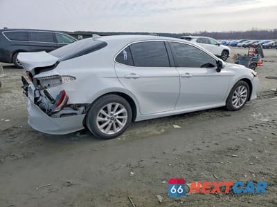 Trzecie zdjęcie samochodu z tyłu: 2024 TOYOTA CAMRY LE VIN:4T1R11AK7RU251349 - miniatura