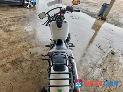 Zdjęcie 6 z 10 samochodu: 2020 HONDA VT750 C2B VIN:JH2RC5377LK100066 - miniatura