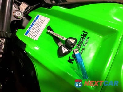 Zdjęcie 8 z 10 samochodu: 2020 KAWASAKI ZX1002 VIN:JKBZXVE12LA004931 - miniatura