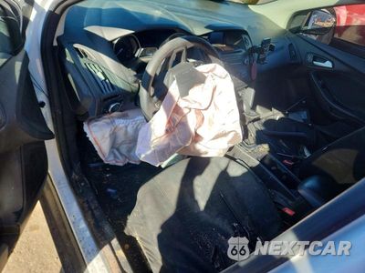 Zdjęcie 8 z 12 samochodu: 2017 FORD FOCUS VIN:1FADP3F20HL320152 - miniatura