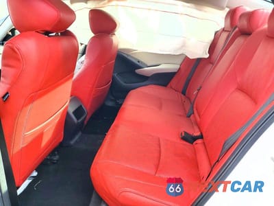 Zdjęcie 10 z 11 samochodu: 2019 HONDA ACCORD LX VIN:1HGCV1F11KA117525 - miniatura
