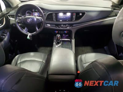 Zdjęcie 8 z 13 samochodu: 2020 BUICK ENCLAVE VIN:5GAEVAKW1LJ194018 - miniatura