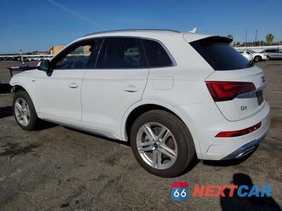 Drugie zdjęcie samochodu z przodu: 2025 AUDI Q5 E PREMIUM 55 VIN:WA1G2AFY9S2065779 - miniatura