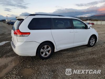 Trzecie zdjęcie samochodu z tyłu: 2011 TOYOTA SIENNA LE VIN:5TDKK3DC9BS033037 - miniatura
