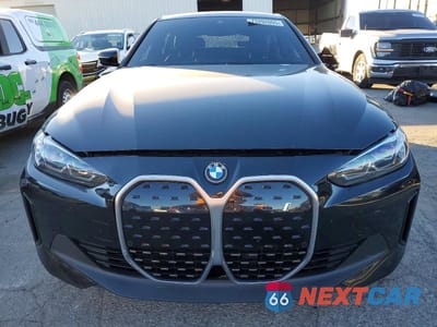 Piąte zdjęcie samochodu w środku: 2024 BMW I4 EDRIVE 35 VIN:WBY43AW0XRFS86390 - miniatura
