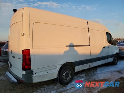 Trzecie zdjęcie samochodu z tyłu: 2021 MERCEDES-BENZ SPRINTER 2500 VIN:W1W40CHY0MT052590 - miniatura