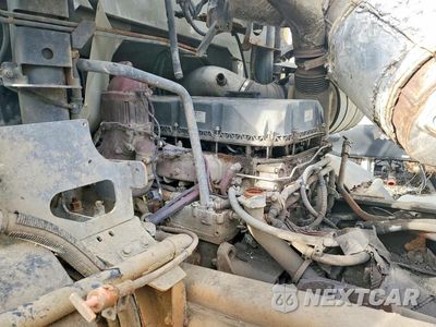 Zdjęcie 7 z 10 samochodu: 2018 MACK MRU613 TRUCK CAB AND CHASSIS VIN:1M2AV04C1JM019298 - miniatura