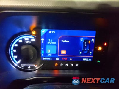 Zdjęcie 9 z 14 samochodu: 2024 FORD BRONCO BIG BEND VIN:1FMDE7BHXRLB41731 - miniatura