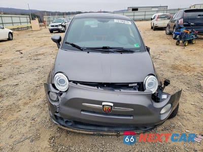 Piąte zdjęcie samochodu w środku: 2012 FIAT 500 ABARTH VIN:3C3CFFFH2CT359695 - miniatura