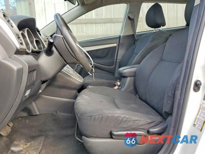 Zdjęcie 7 z 13 samochodu: 2009 TOYOTA COROLLA MATRIX VIN:2T1KU40E89C110829 - miniatura