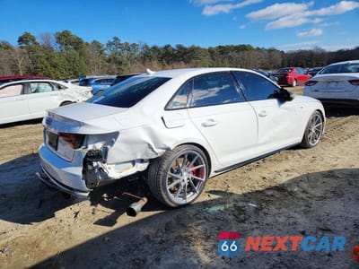 Trzecie zdjęcie samochodu z tyłu: 2018 AUDI A4 PREMIUM PLUS VIN:WAUENAF49JN006792 - miniatura