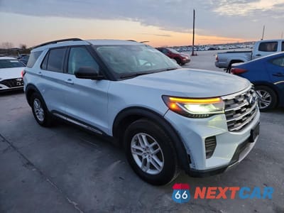 Czwarte zdjęcie samochodu z boku: 2025 FORD EXPLORER ACTIVE VIN:1FMUK7DH4SGB27943 - miniatura
