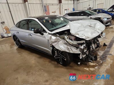 Czwarte zdjęcie samochodu z boku: 2025 HYUNDAI SONATA N LINE VIN:KMHL54JC6SA450923 - miniatura