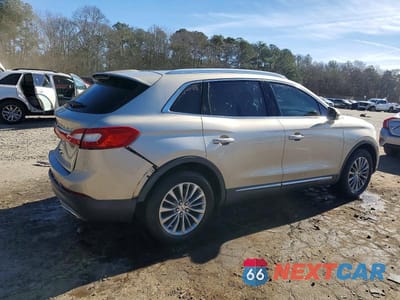 Trzecie zdjęcie samochodu z tyłu: 2017 LINCOLN MKX SELECT VIN:2LMPJ6KP5HBL35001 - miniatura