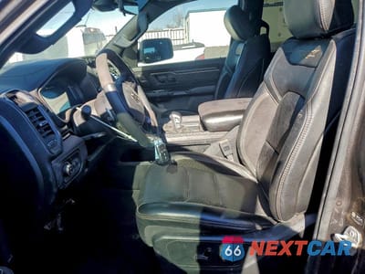 Zdjęcie 7 z 11 samochodu: 2024 RAM 1500 TRX VIN:1C6SRFU97RN192261 - miniatura