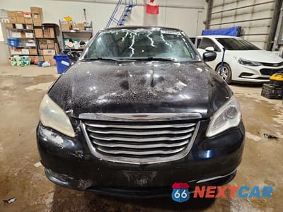 Piąte zdjęcie samochodu w środku: 2013 CHRYSLER 200 TOURING VIN:1C3CCBBB0DN500123 - miniatura