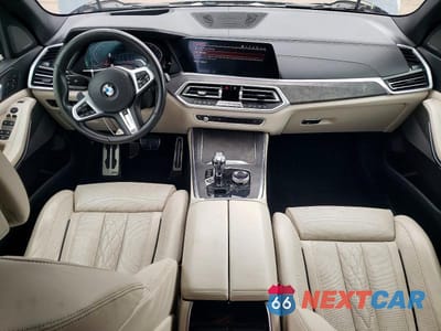 Zdjęcie 8 z 12 samochodu: 2019 BMW X5 XDRIVE50I VIN:5UXJU2C57KLN64448 - miniatura