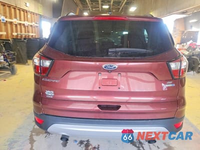 Zdjęcie 6 z 11 samochodu: 2018 FORD ESCAPE SE VIN:1FMCU9GD4JUC77531 - miniatura