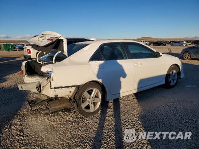 Trzecie zdjęcie samochodu z tyłu: 2013 TOYOTA CAMRY L VIN:4T1BF1FK8DU641106 - miniatura