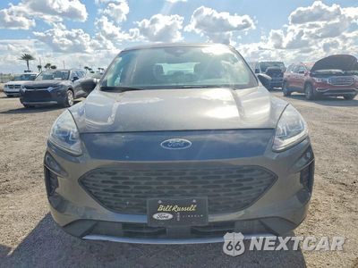 Piąte zdjęcie samochodu w środku: 2020 FORD ESCAPE S VIN:1FMCU0F65LUC54891 - miniatura