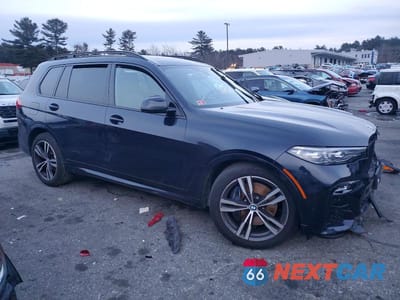 Czwarte zdjęcie samochodu z boku: 2022 BMW X7 XDRIVE40I VIN:5UXCW2C03N9K03548 - miniatura