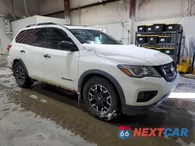 Czwarte zdjęcie samochodu z boku: 2020 NISSAN PATHFINDER SL VIN:5N1DR2CN3LC634055 - miniatura