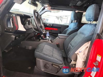 Zdjęcie 7 z 14 samochodu: 2024 FORD BRONCO HERITAGE VIN:1FMDE4CP6RLA28900 - miniatura