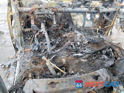 Zdjęcie 8 z 11 samochodu: 2021 GMC SIERRA K1500 DENALI VIN:3GTU9FET3MG223146 - miniatura