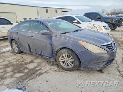 Czwarte zdjęcie samochodu z boku: 2012 HYUNDAI SONATA GLS VIN:5NPEB4AC0CH347612 - miniatura