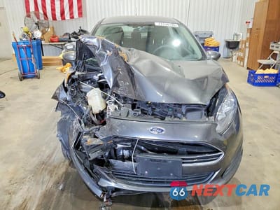 Piąte zdjęcie samochodu w środku: 2019 FORD FIESTA SE VIN:3FADP4EJ8KM107874 - miniatura