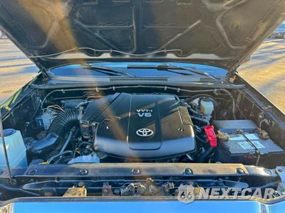 Zdjęcie 9 z 11 samochodu: 2007 TOYOTA TACOMA ACCESS CAB VIN:5TEUU42N27Z351413 - miniatura