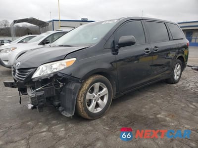 2017 TOYOTA SIENNA 5TDZZ3DC3HS770964 - główne zdjęcie licytacji z USA - miniatura