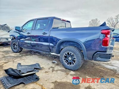 Drugie zdjęcie samochodu z przodu: 2024 CHEVROLET SILVERADO K1500 ZR2 VIN:3GCUDHEL6RG230027 - miniatura