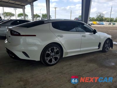 Trzecie zdjęcie samochodu z tyłu: 2021 KIA STINGER VIN:KNAE15LA0M6097222 - miniatura