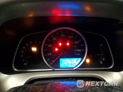 Zdjęcie 9 z 12 samochodu: 2013 TOYOTA RAV4 XLE VIN:JTMRFREV8DD027041 - miniatura