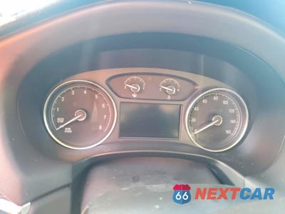 Zdjęcie 9 z 14 samochodu: 2019 BUICK ENCLAVE ESSENCE VIN:5GAERBKW1KJ174294 - miniatura