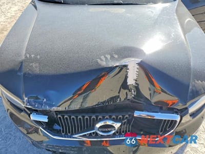 Zdjęcie 12 z 12 samochodu: 2021 VOLVO XC40 T5 MOMENTUM VIN:YV4162UK8M2600508 - miniatura